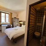 Maison d'hôtes Loetschberg Zentrum 3*