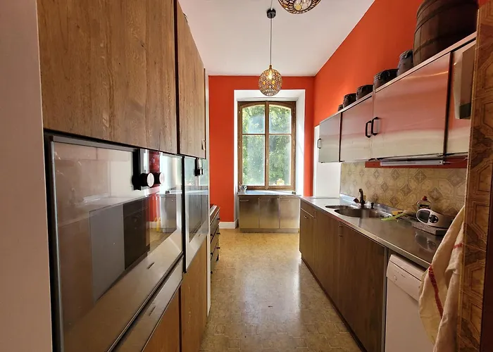 Loetschberg Zentrum בית הארחה Kippel