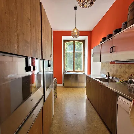 Loetschberg Zentrum Konukevi Kippel